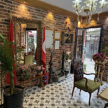 The Bridge ホテル 4*