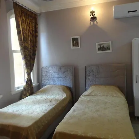 The Bridge イスタンブール