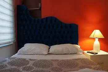 The Bridge イスタンブール