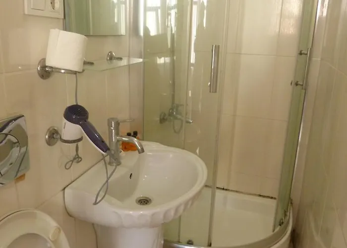 The Bridge Отель Стамбул