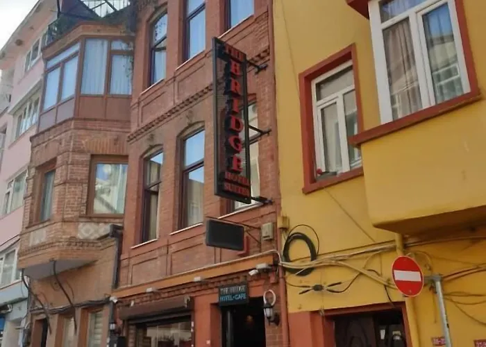 Отель The Bridge 4*