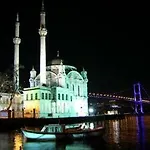 The Bridge Isztambul