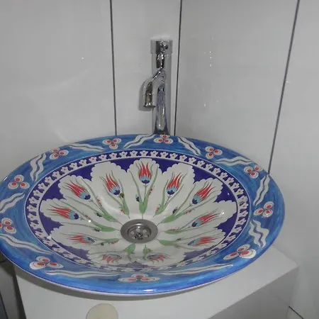 The Bridge ホテル 4*