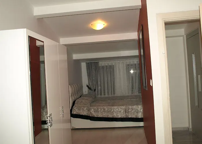 The Bridge Отель