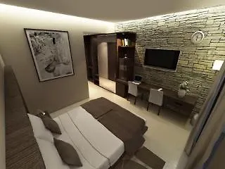 Отель The Bridge