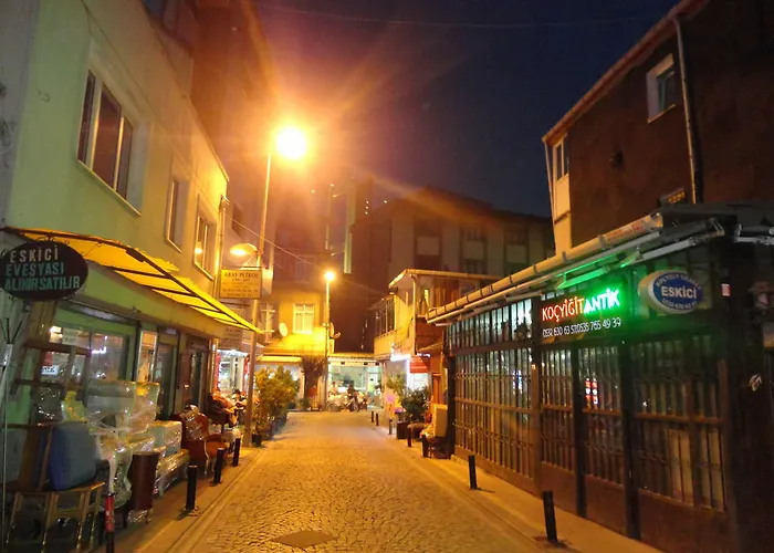 The Bridge Отель 4*